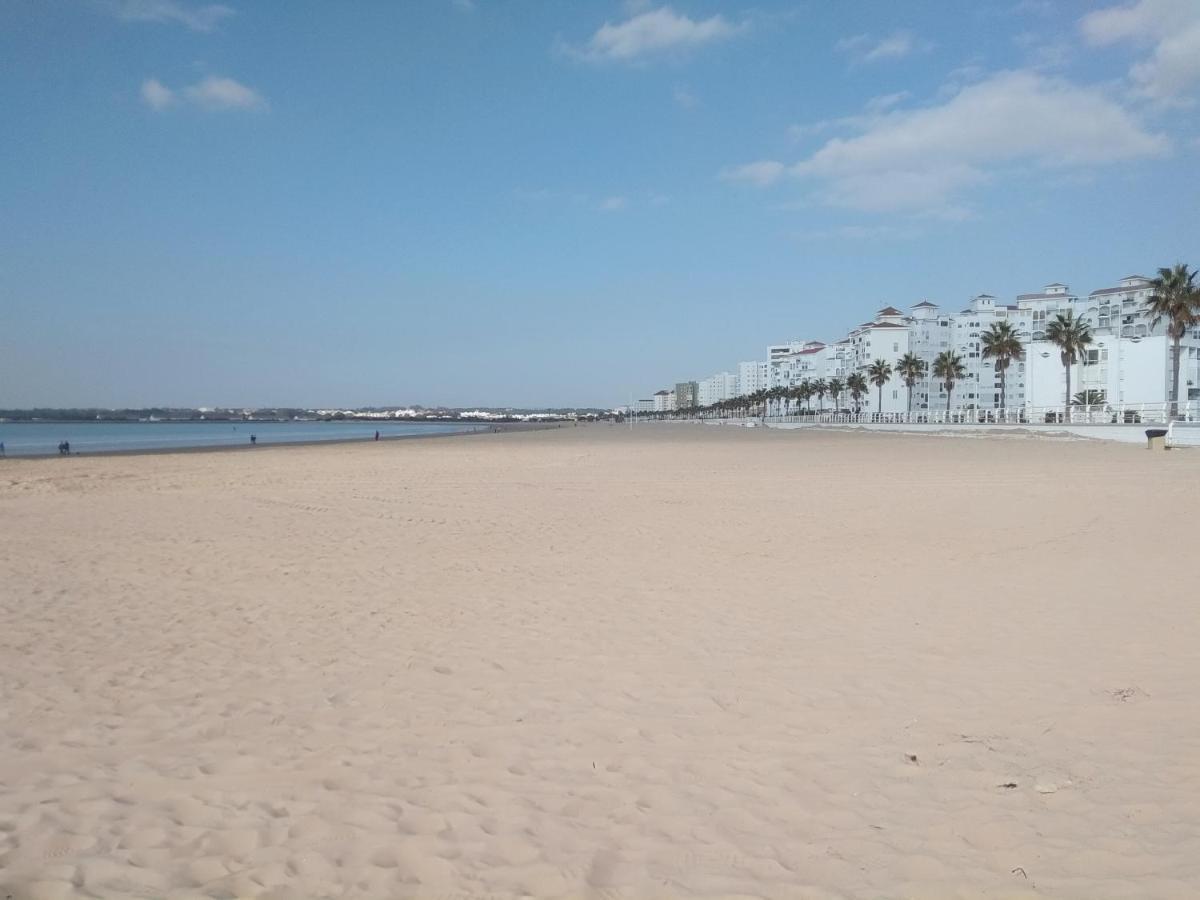 Primera Linea De Playa En Valdelagrana El Puerto de Santa Maria Exterior foto